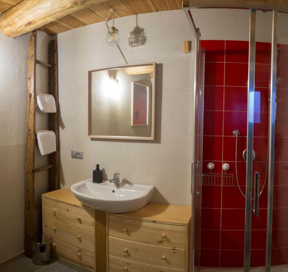 Alfabaita Sampeire Bagian luar foto
